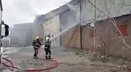 Binəqədidə anbar yanır - VİDEO