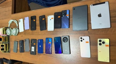 Telefon mağazasından 12 min manatlıq oğurluq edildi - VİDEO