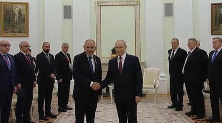 Putin və Paşinyan arasında görüş KEÇİRİLİR