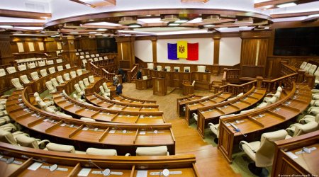 Moldova MDB-dən çıxır - Parlament qanun layihəsini birinci oxunuşda təsdiqlədi