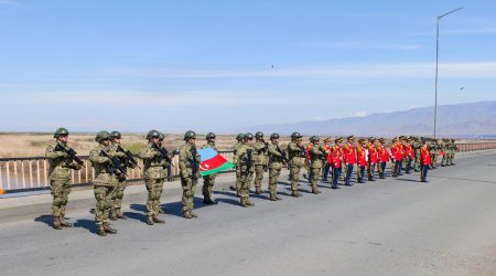 Qardaşlarımız gəldi... &ndash; FOTO