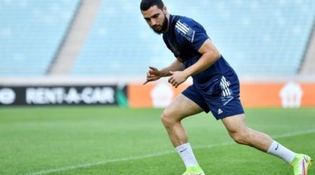 Abbas Hüseynov &ldquo;Qarabağ&rdquo;dan GEDİR