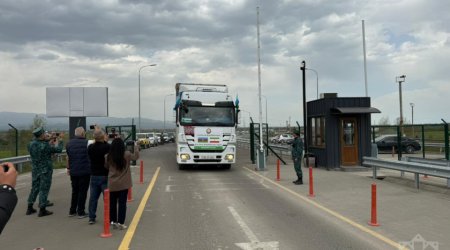İrana göndərilən növbəti humanitar yardım buraxılış məntəqəsinə daxil oldu - FOTO