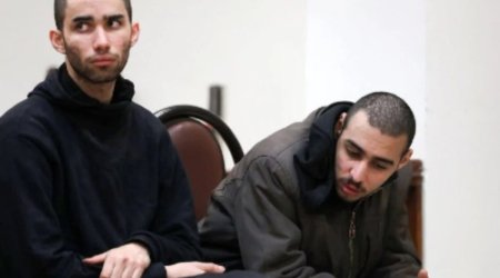 İranda iki etirazçı edam edildi