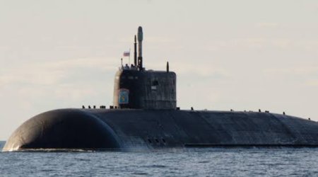 Rusiya Hörmüz boğazı yaxınlığında atom sualtı qayığı yerləşdirib?