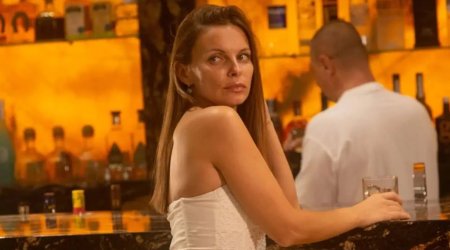 Fəxri konsul açıq-saçıq görüntülərinə görə GERİ ÇAĞIRILDI &ndash; FOTO