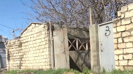 Yararsız tikinti məktəbin inşasına mane olur &ndash; VİDEO