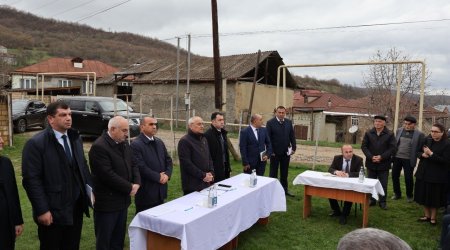 Qusar icra başçısının növbəti səyyar qəbulu: Sakinlərin müraciətləri ilə bağlı tapşırıq verdi - FOTO