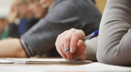 İmtahandan kənarlaşdırılan şagird danışdı - VİDEO