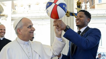 Papanın bu görüntüləri gündəm oldu &ndash; VİDEO