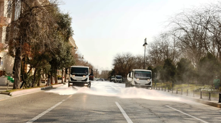 Bakının küçələri yuyuldu - FOTO