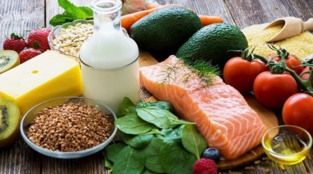 Ürəyinizi saat kimi işlədəcək 12 MÖCÜZƏVİ QİDA