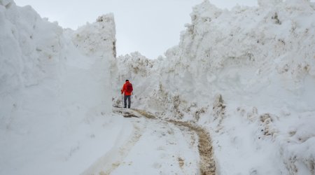 Xınalıq yolunda &ldquo;qar divar&rdquo;lar - FOTO