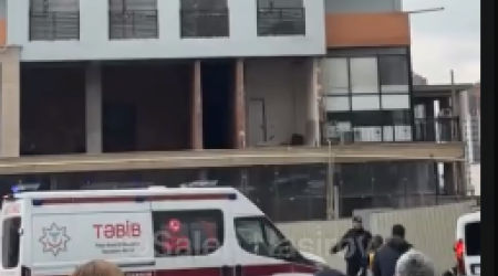 Bakıda yeni tikilmiş binada PARTLAYIŞ - Ölən var - VİDEO