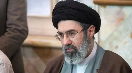 Müctəba Xamenei: &ldquo;İran donanması döyüşə hazırdır&rdquo;