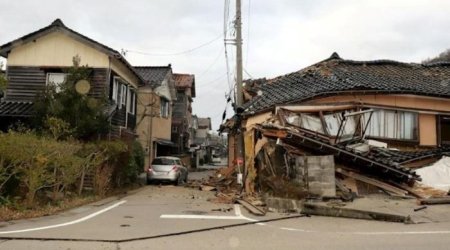 Yaponiyada güclü zəlzələ oldu - Sunami təhlükəsi yaranıb