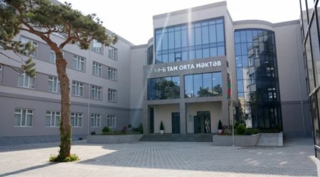 Bakıdakı məktəbdə şagirdin hədəsi səbəbindən dərslər dayandırılıb? – RƏSMİ
