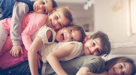 Azərbaycanda beşdən çox uşağı olan qadınların SAYI