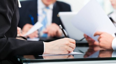 Dövlət orqanlarında işləmək istəyənlərin NƏZƏRİNƏ