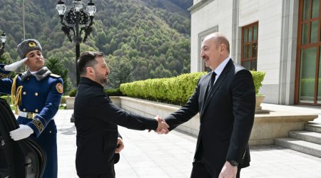 Zelenski Azərbaycana GƏLDİ &ndash; FOTO