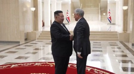 Volodin Pxenyanda Kim Çen Inla görüşdü - VİDEO