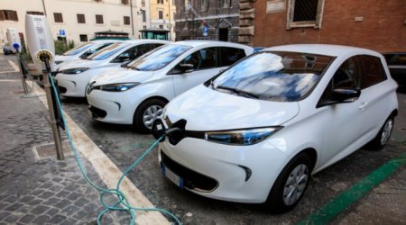 2026-cı ilin elektromobil bumu Azərbaycandan necə yan KEÇİR? &ndash; TƏHLİL