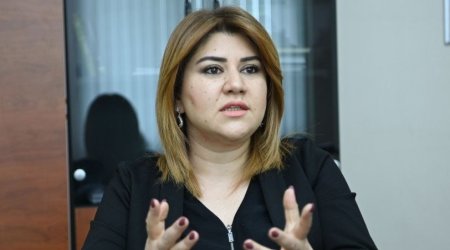 Turan Topalova vəzifəsindən ayrıldı