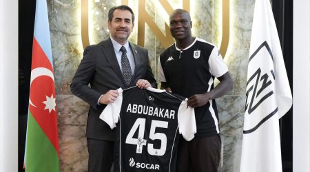 Abubakar &ldquo;Neftçi&rdquo;də qalacaq?
