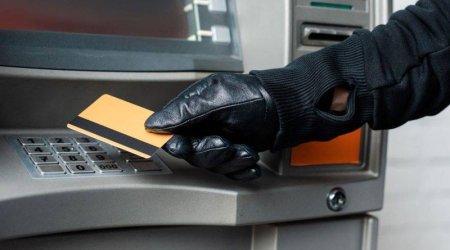 Bank kartlarından oğurluq edən şəxslər SAXLANILDI