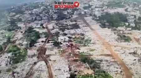 İsrail ordusunun nəzarətinə keçən Əl-Xiyam şəhəri xarabalığa çevrildi &ndash; VİDEO