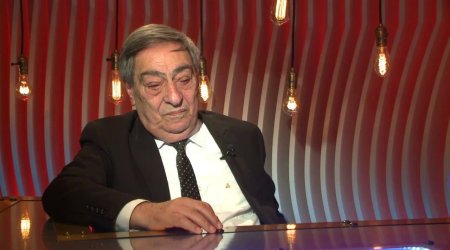 &ldquo;Arvadla doğuşa girən kişi nəyə lazım?&rdquo; &ndash; Rəşid Mahmudov gənc ataları &ldquo;TOPA TUTDU&rdquo;