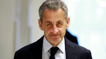 Nikola Sarkozi şərti azadlığa buraxıldı