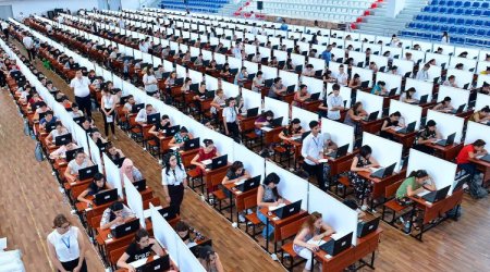 Vəkilliyə namizədlər üçün ixtisas imtahanının test mərhələsi BAŞLADI