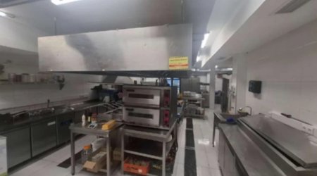 Paytaxtın məşhur kafesində TƏHLÜKƏ - FOTO