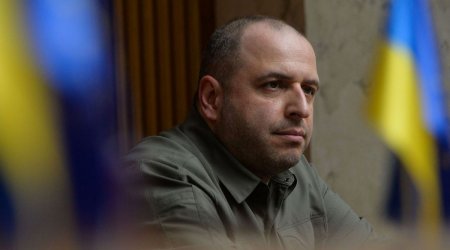 Rüstəm Umerov Mayamiyə yola düşüb: Uitkofla görüşü var