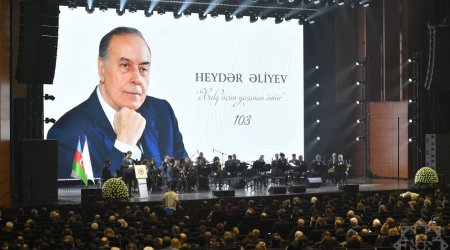 Ulu Öndər Heydər Əliyevin xatirəsinə həsr edilən tədbir keçirildi - FOTOLAR