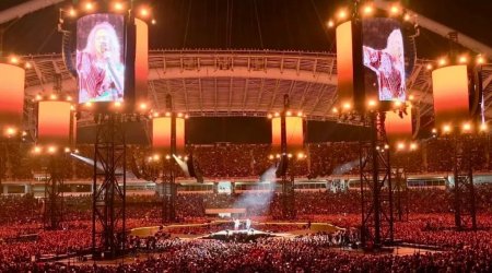 "Metallica" rok qrupunun konserti Afinada zəlzələyə səbəb oldu - VİDEO