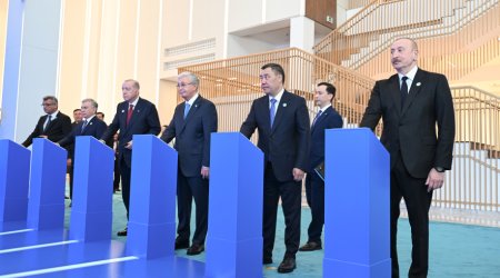 Liderlər Türk Sivilizasiyası Mərkəzinin onlayn təməlqoyma mərasimində - FOTO