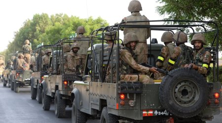 Pakistan Səudiyyə Ərəbistanına qırıcılar və minlərlə hərbçi göndərdi