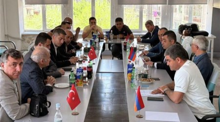 Türkiyə nümayəndə heyəti Ermənistana gəldi: Nəyi müzakirə etdilər?