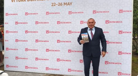 Yazıçı Gəray Göyyurdun Zəfərə həsr olunan kitabları maraqla QARŞILANDI - FOTO