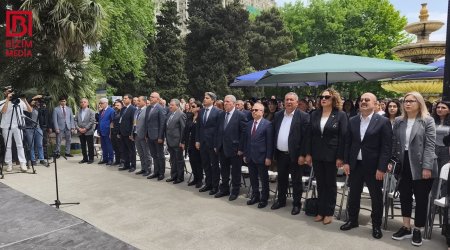 Türk dünyasının ziyalılarını bir araya gətirən festivalın AÇILIŞ mərasimindən FOTOREPORTAJ