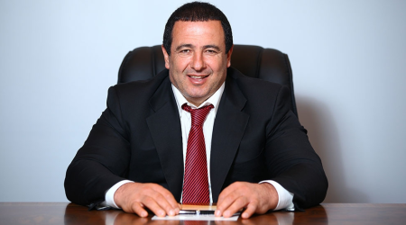 Paşinyan Tsarukyanı hədələdi: &ldquo;Onun bütün evlərini əlindən alacağıq&rdquo;