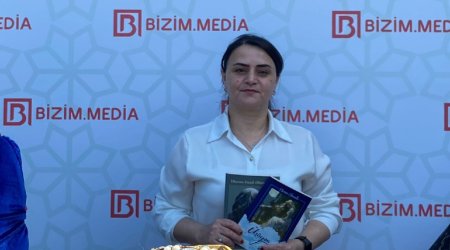 Şairə Hicran Fuad Əhmədlinin yeni kitabları təqdim olundu - FOTO