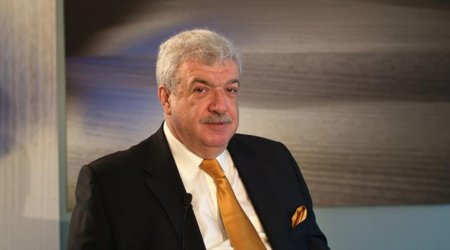 Mixail Qusmana Azərbaycan Dillər Universitetinin Fəxri Professoru adı verildi