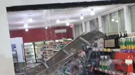 Sumqayıtda "Al market"in tavanı çökdü -ANBAAN VİDEO