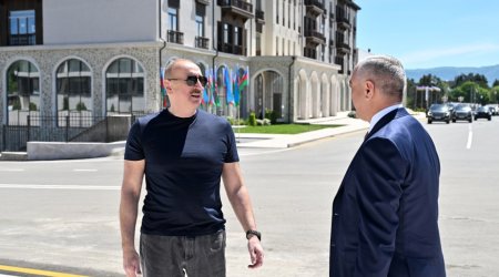 İlham Əliyev Xankəndidə Mədəniyyət Mərkəzinin açılışında -FOTO