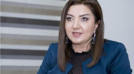"Yəqin Fatimə əsas üzünü evdə qoyub obrazla gelib o EFİRƏ"
