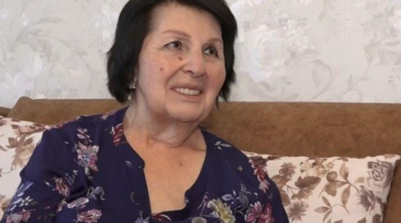 "Bağda gördüyüm ilanı öpüb tumarladım"