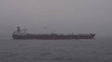 Fransa Hərbi Dəniz Qüvvələri Rusiya gəmisini belə saxladı &ndash; ANBAAN VİDEO